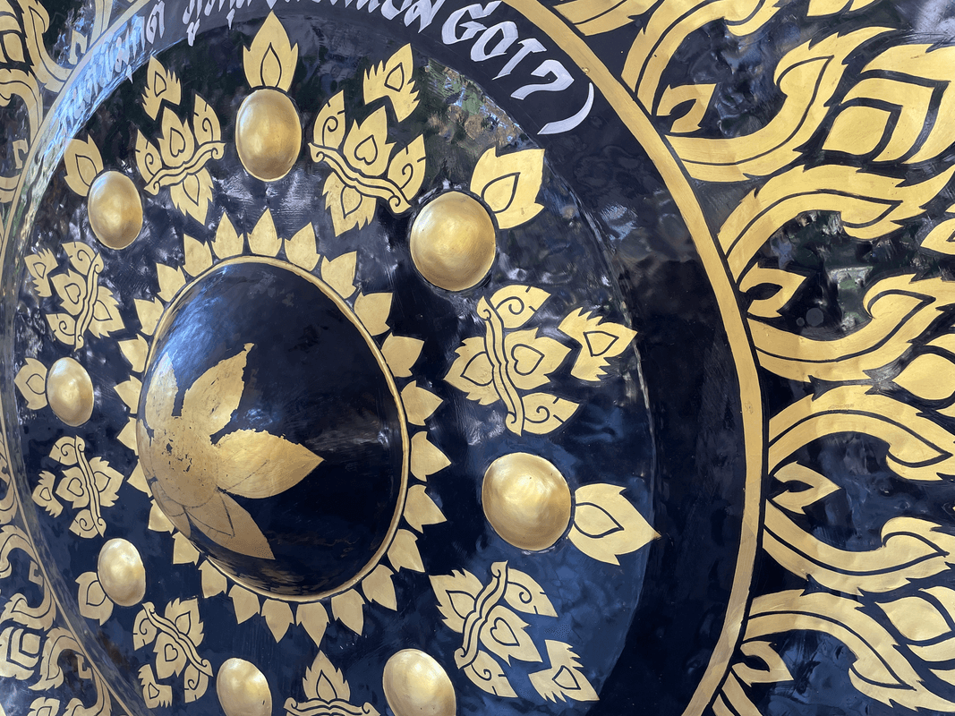 Gong noir et or