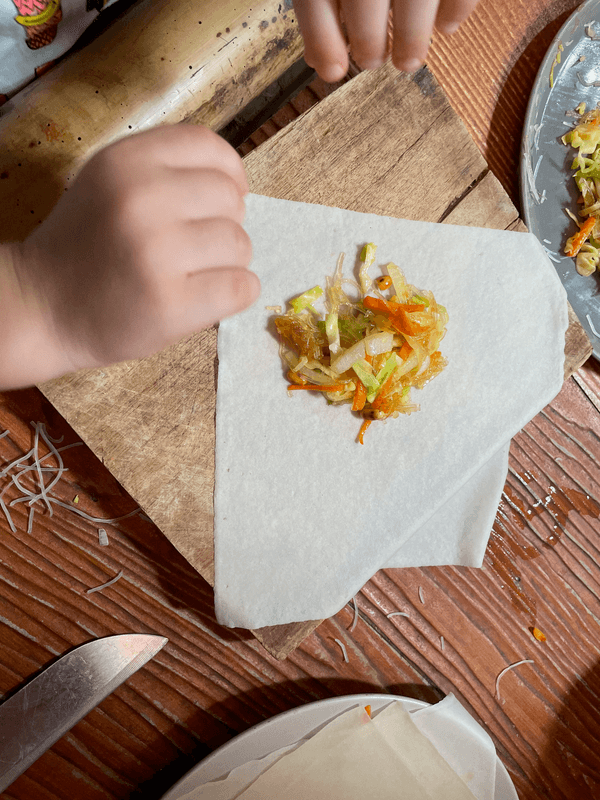 Préparation des spring rolls